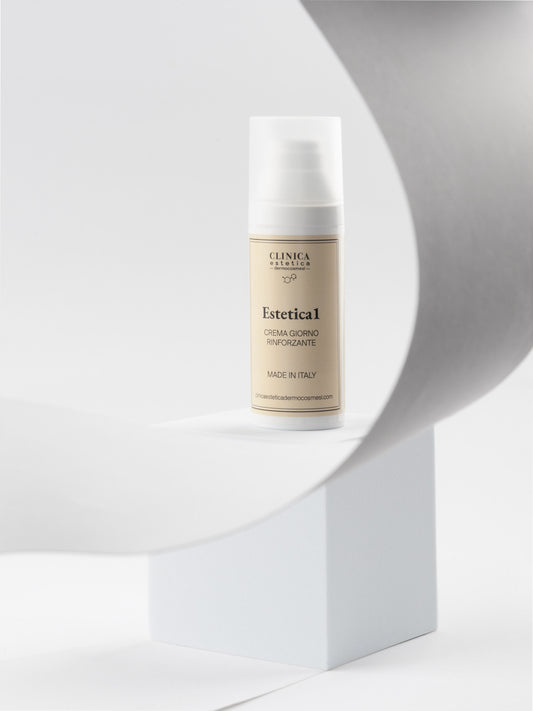 Estetica1 Clinica – crema giorno idratante e rinforzante per pelli sensibili, con D-Clinip3 e principi attivi naturali