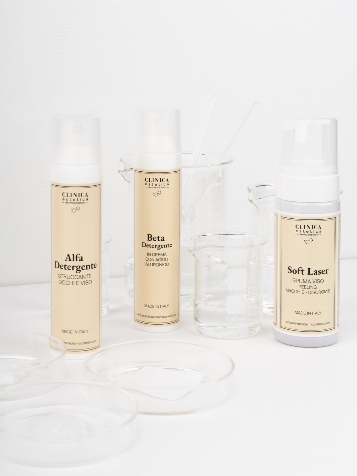 Collezione Detersione Clinica Estetica Dermocosmesi – detergenti oleo-attivi, spuma esfoliante AHA e panni in cotone bio-organico certificato ICEA