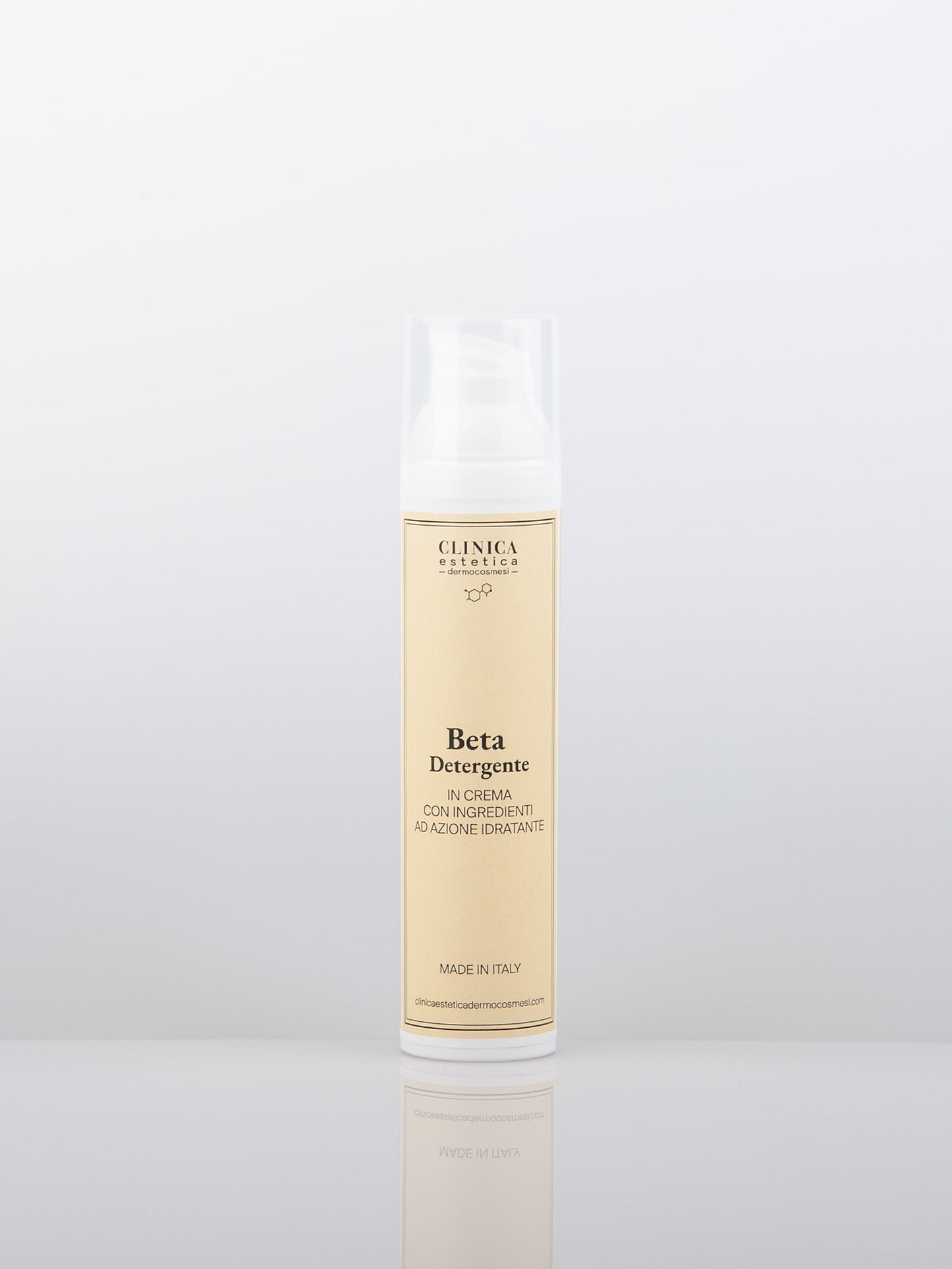 Beta Detergente Clinica – detergente viso in crema con acido ialuronico per pelli sensibili e reattive