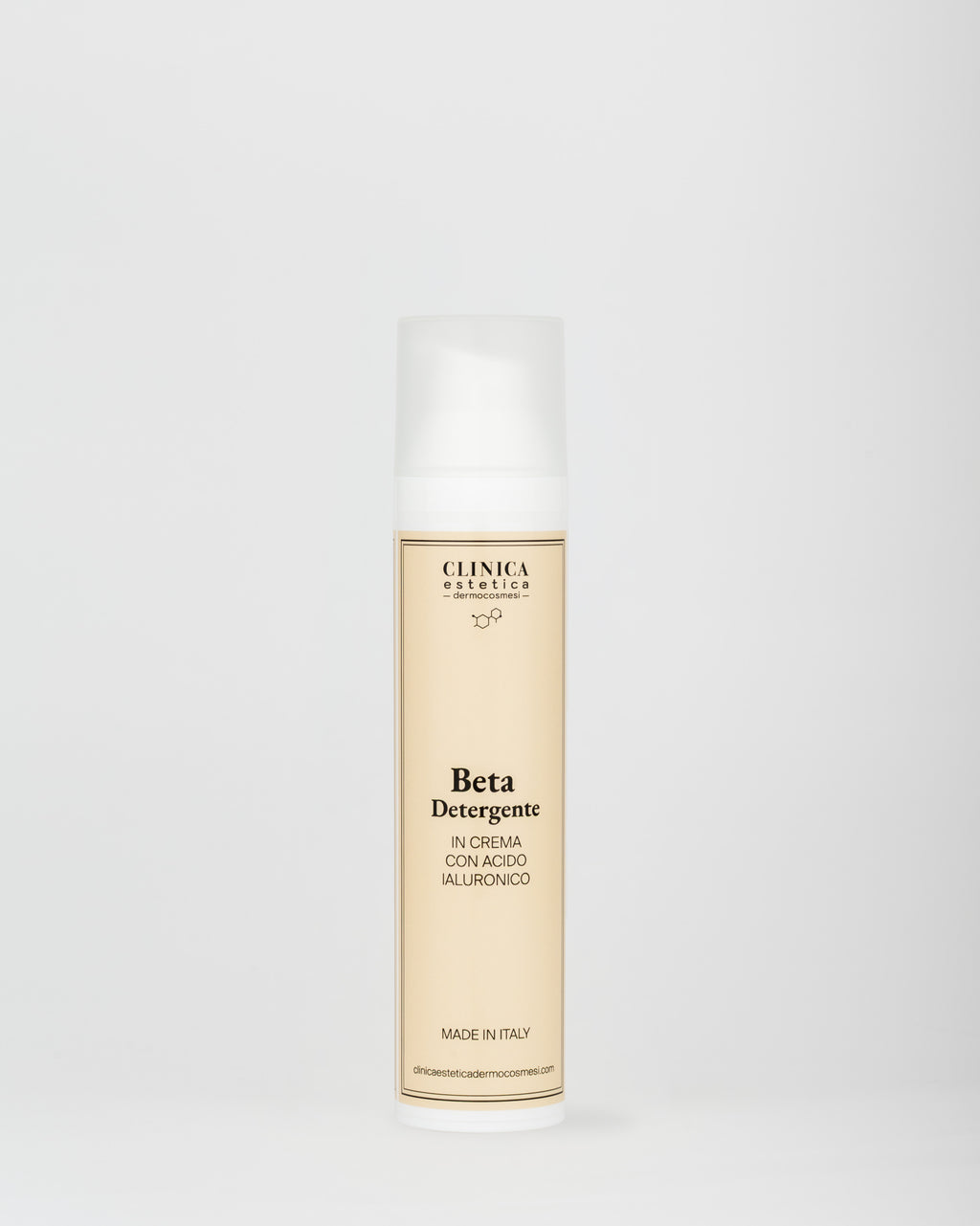 Beta Detergente Clinica – detergente viso in crema con acido ialuronico per pelli sensibili e reattive