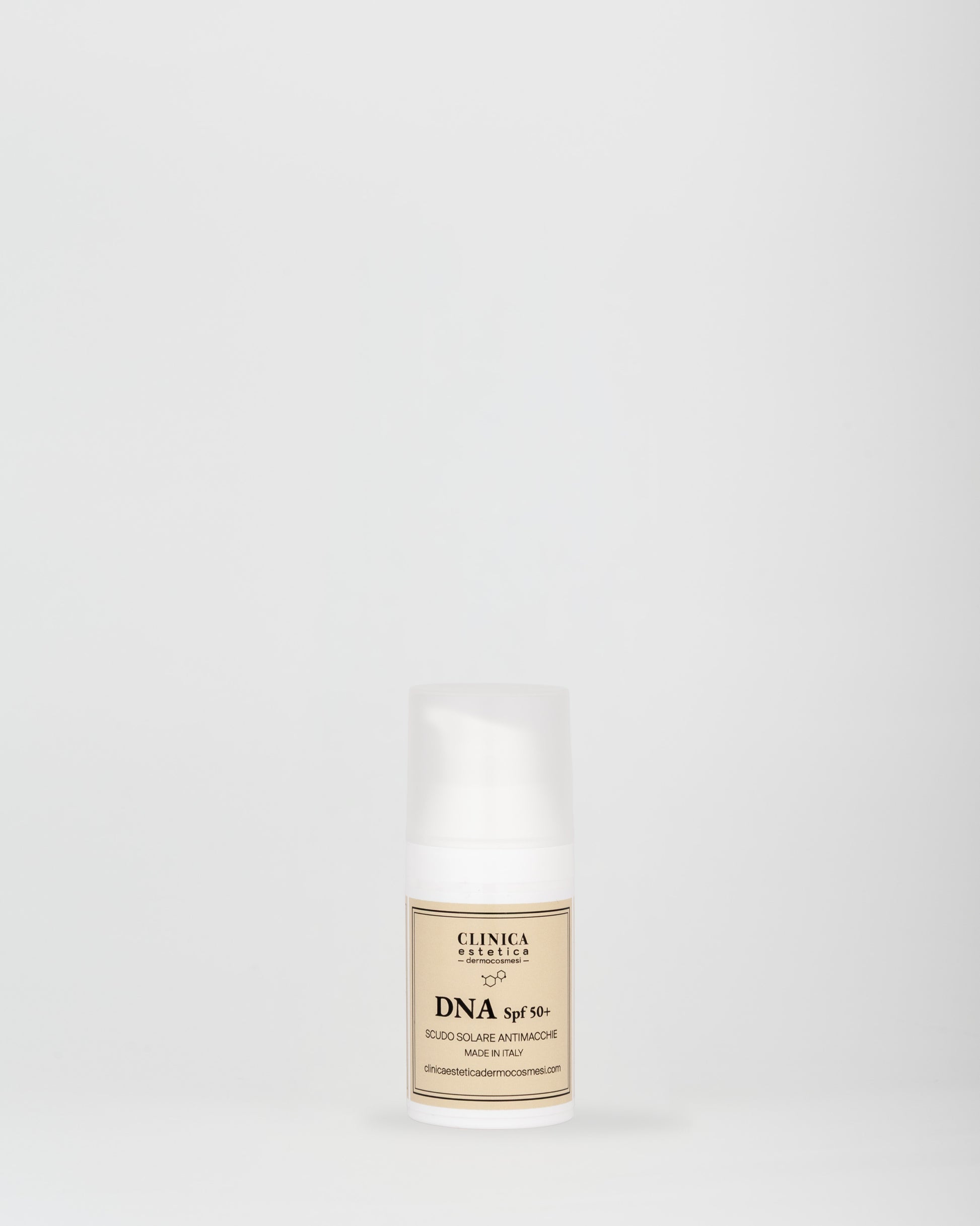DNA SPF50+ Clinica – crema solare viso anti-macchie con acido ialuronico, vitamina E e squalane